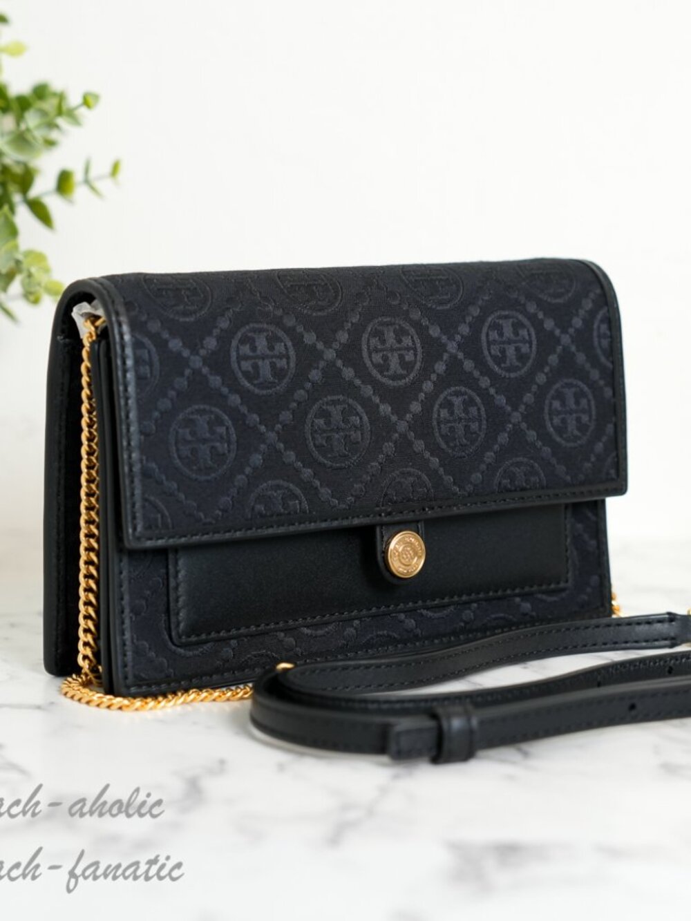 TORY BURCH T Monogram Chain Wallet Crossbody in Black NWT